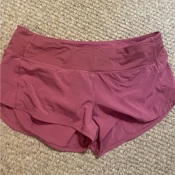 Lululemon Speed Up Shorts pink size 8 2.5” inseam perfect condition - Picture 2 of 2